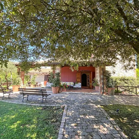 Cozy In With Wifi Holiday home